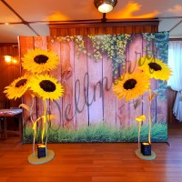 Аренда ростовых цветов из бумаги "Подсолнухи" Аренда ростовых цветов из бумаги "Подсолнухи"